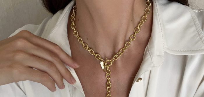 54 Talis Chains August 23 x Stephanie Waxberg