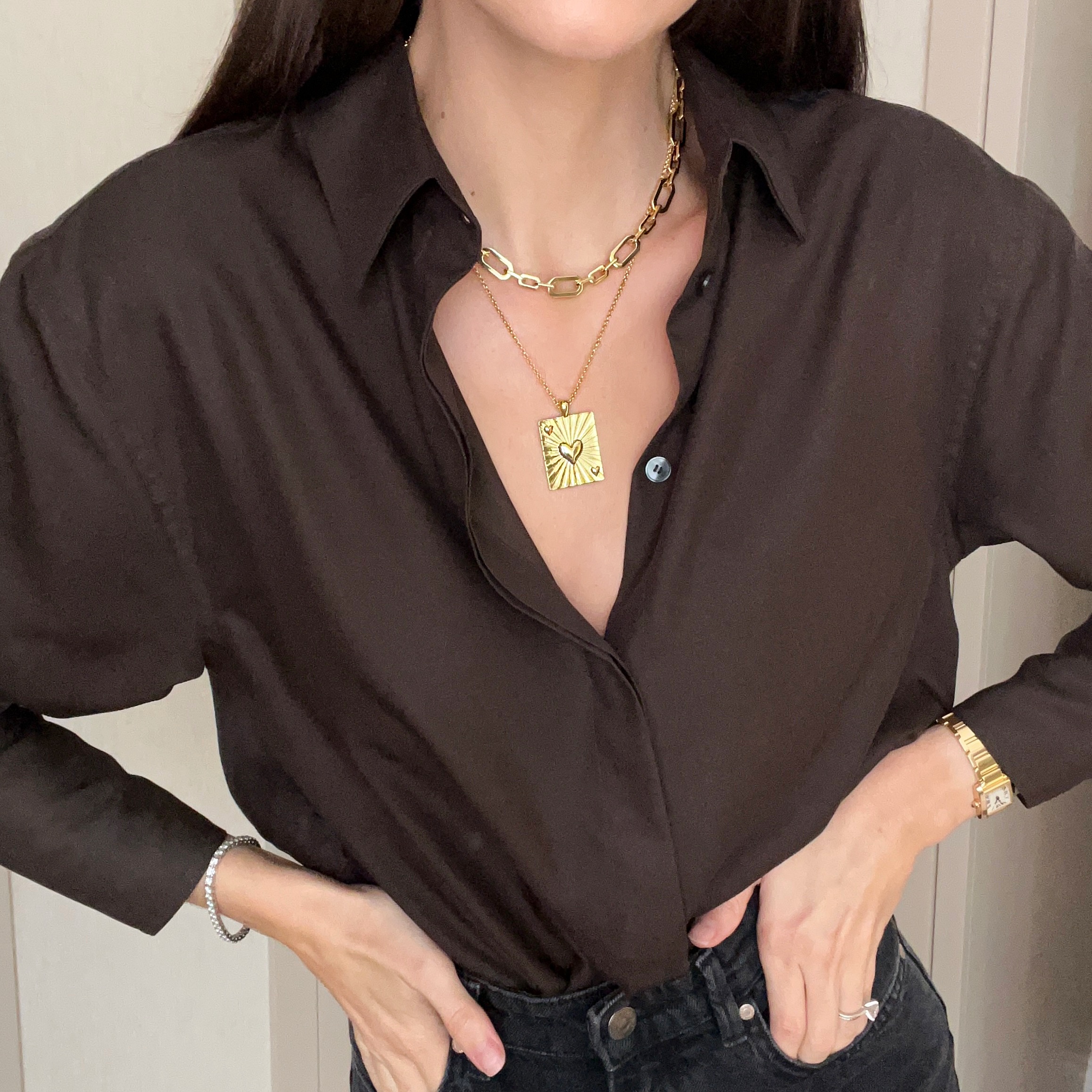 43 Talis Chains Nov 23 x Stephanie Waxberg