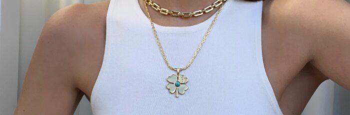 Lucky Clover Pendant Necklace- Turquoise - Image 3