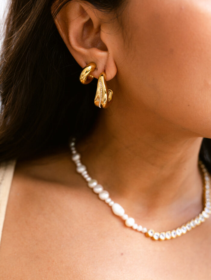 Wave Earrings- Pearl - Image 4